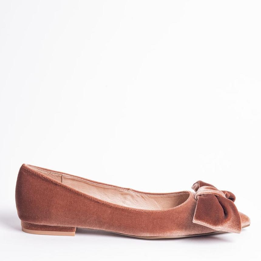 Dark on sale taupe flats