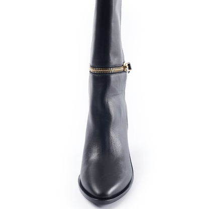 MOCHA - Black - Last Chance