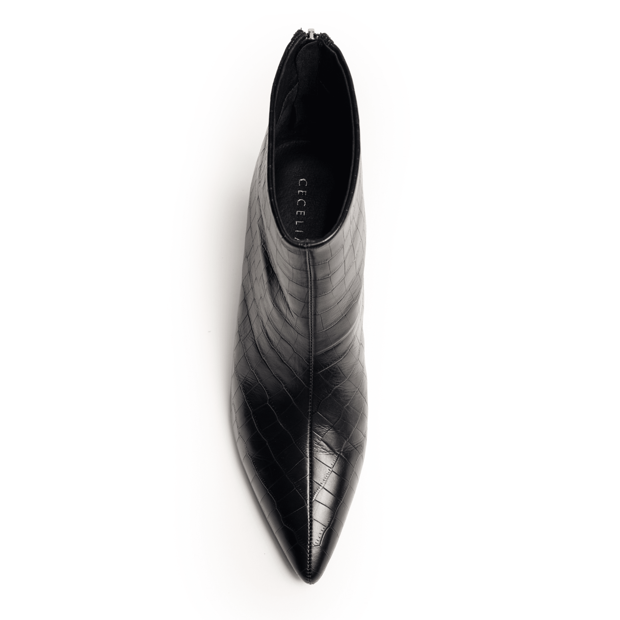 RYMAN - Black - Final Few