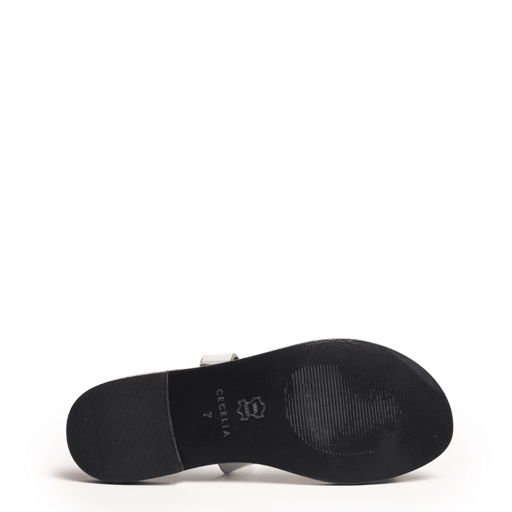 DEMI - Black Toe-Ring Sandal