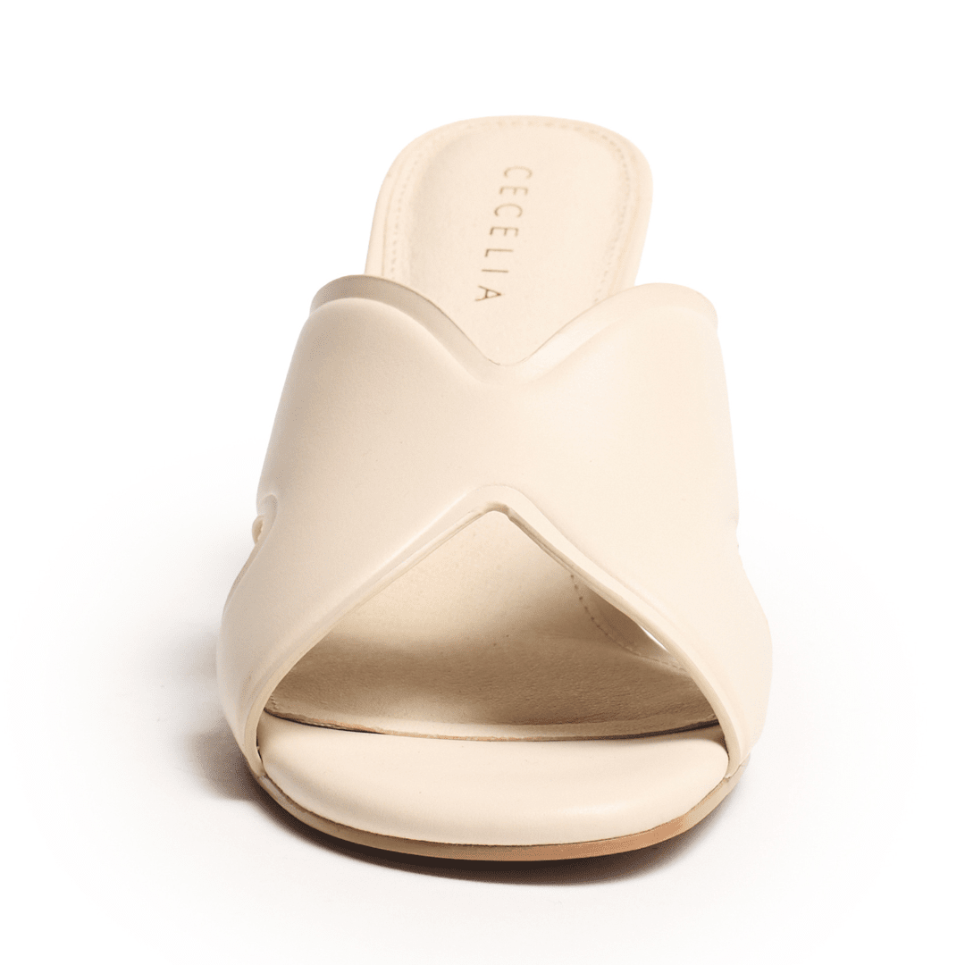 FAYE - Bone Sandal