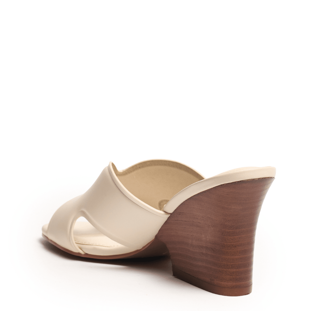 FAYE - Bone Sandal