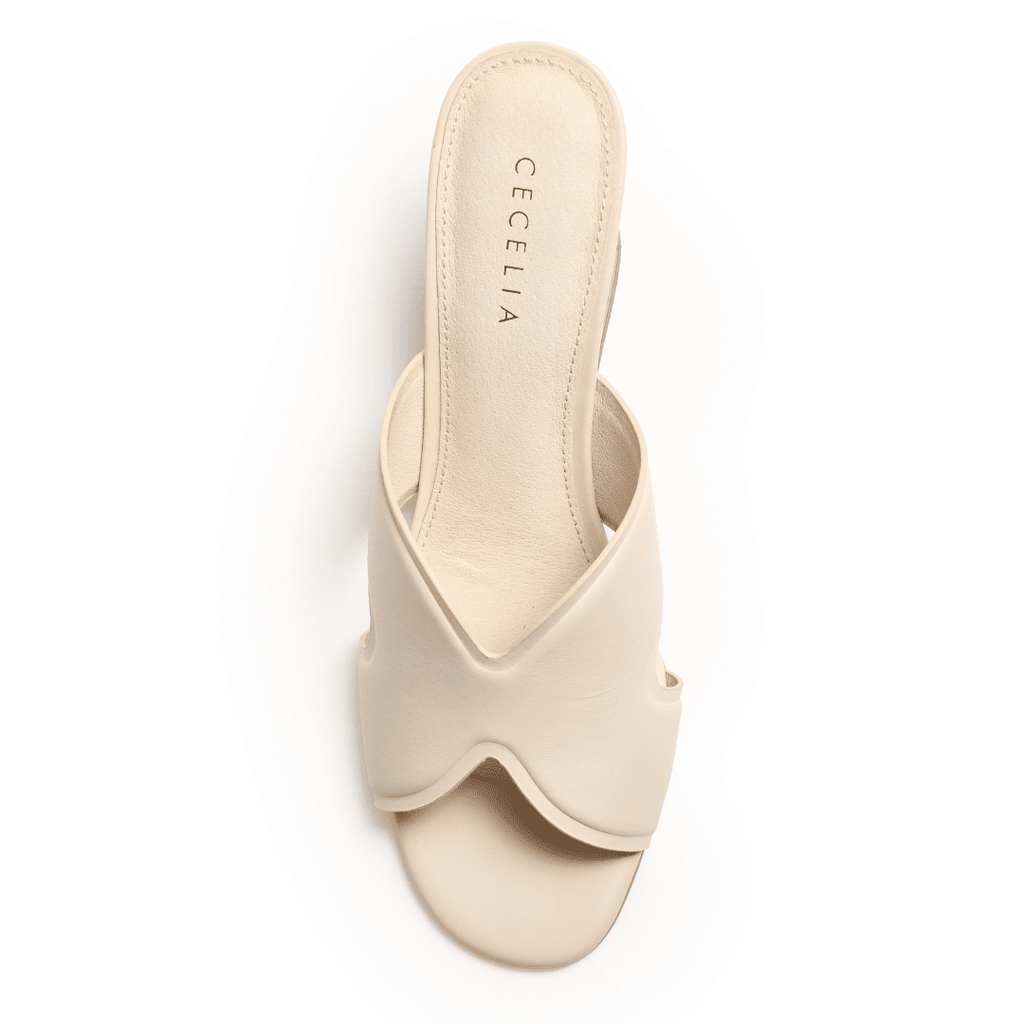 FAYE - Bone Sandal