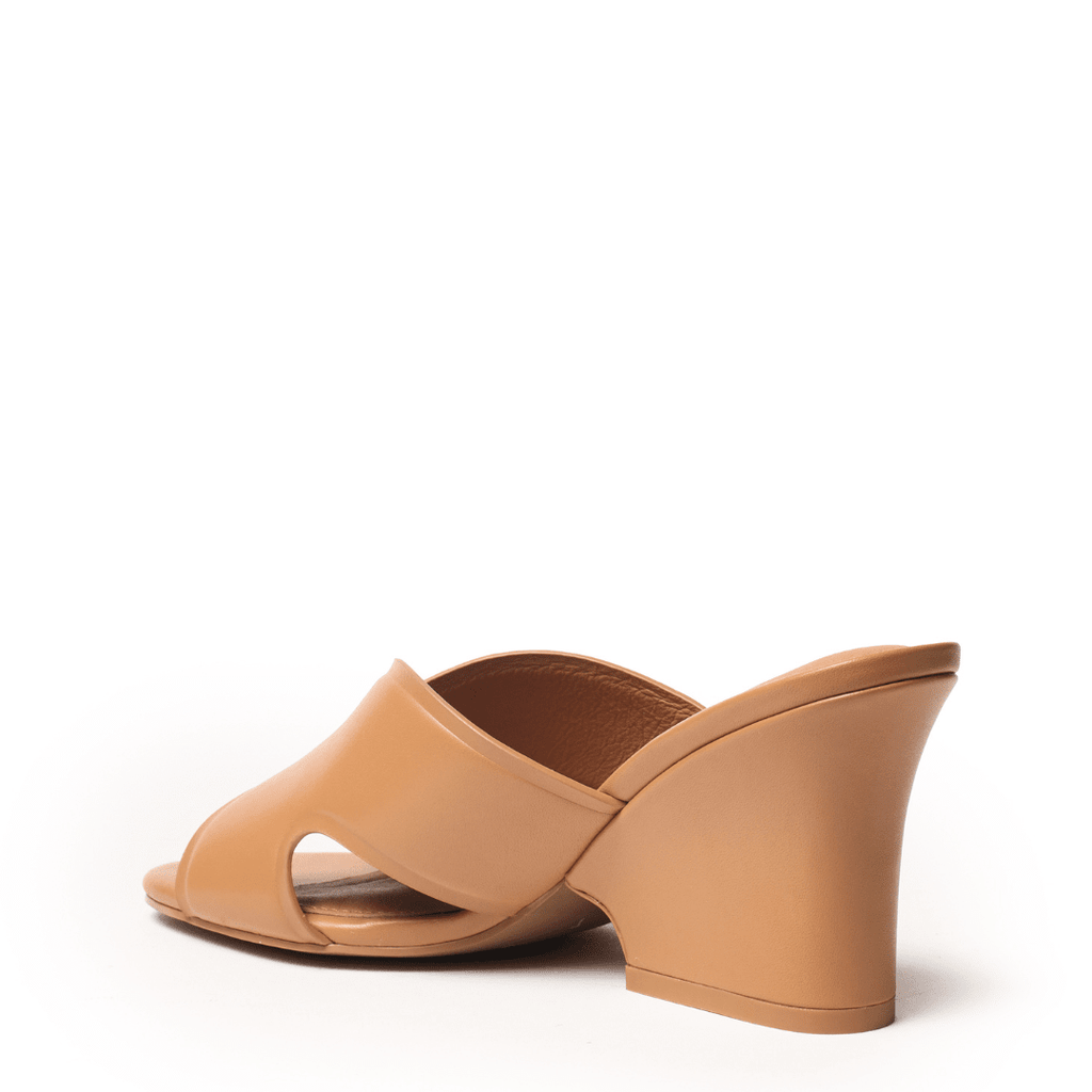 FAYE - Tan Sandal