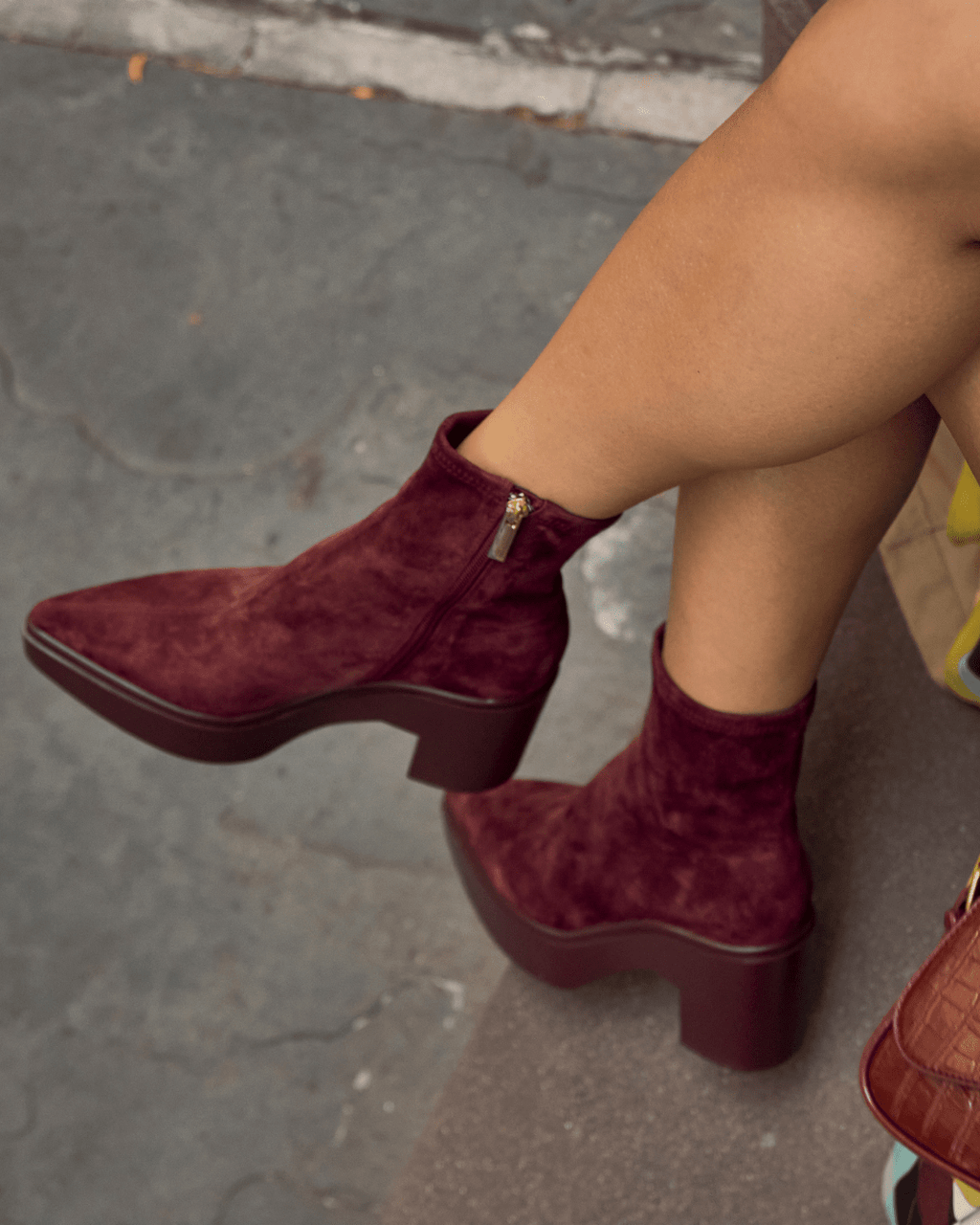 LAWRENCE - BURGUNDY SUEDE PLATFORM BOOTIE