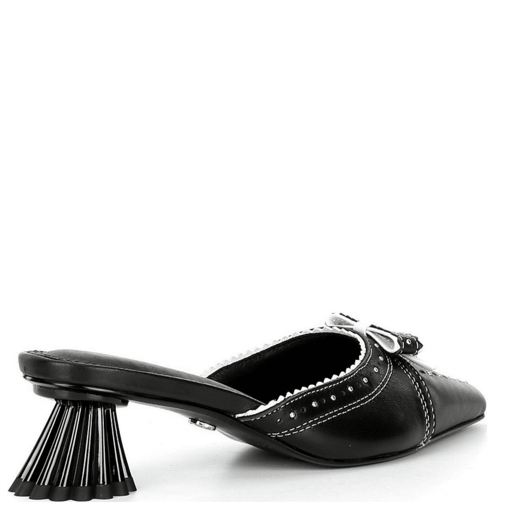 MERRY - Black