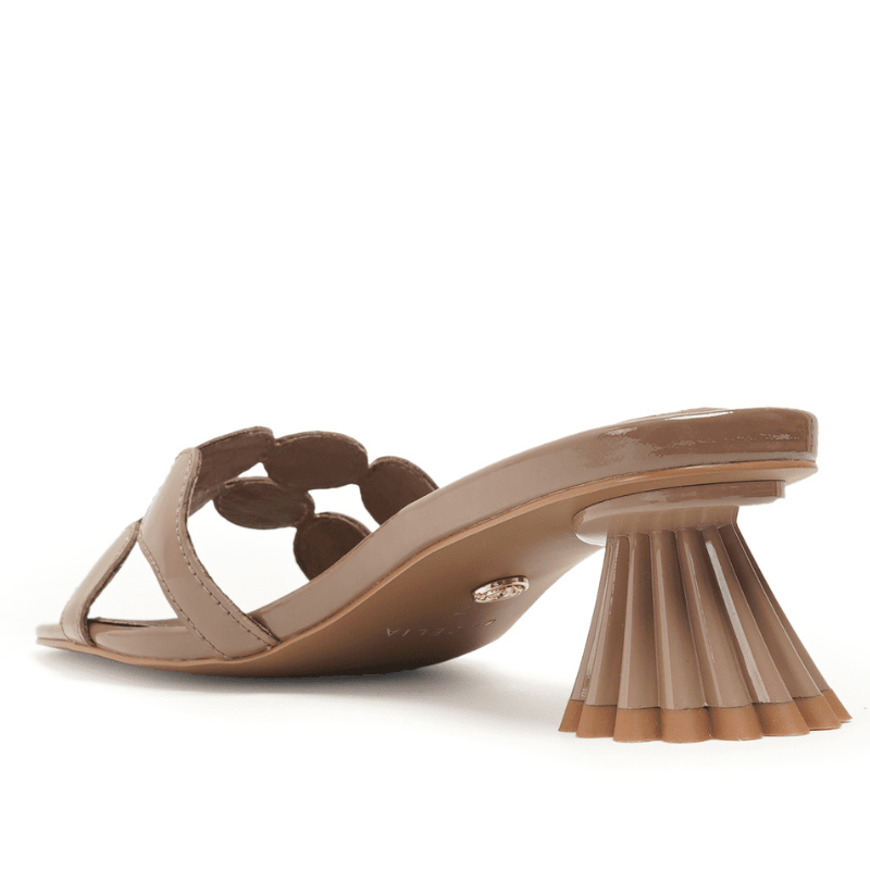 BUNNY - TAUPE PATENT