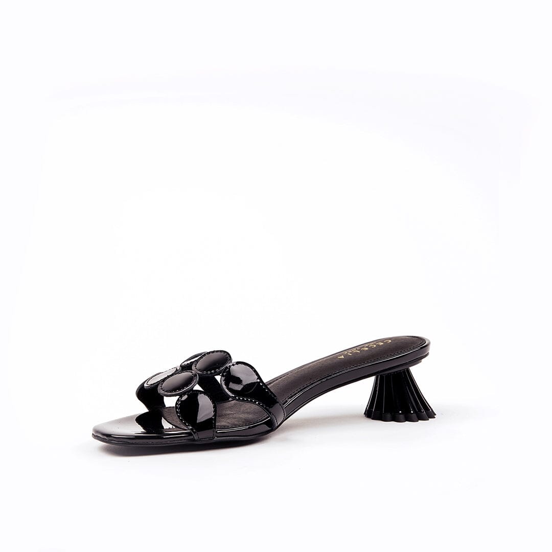 Low profile black patent leather elegant slide sandal