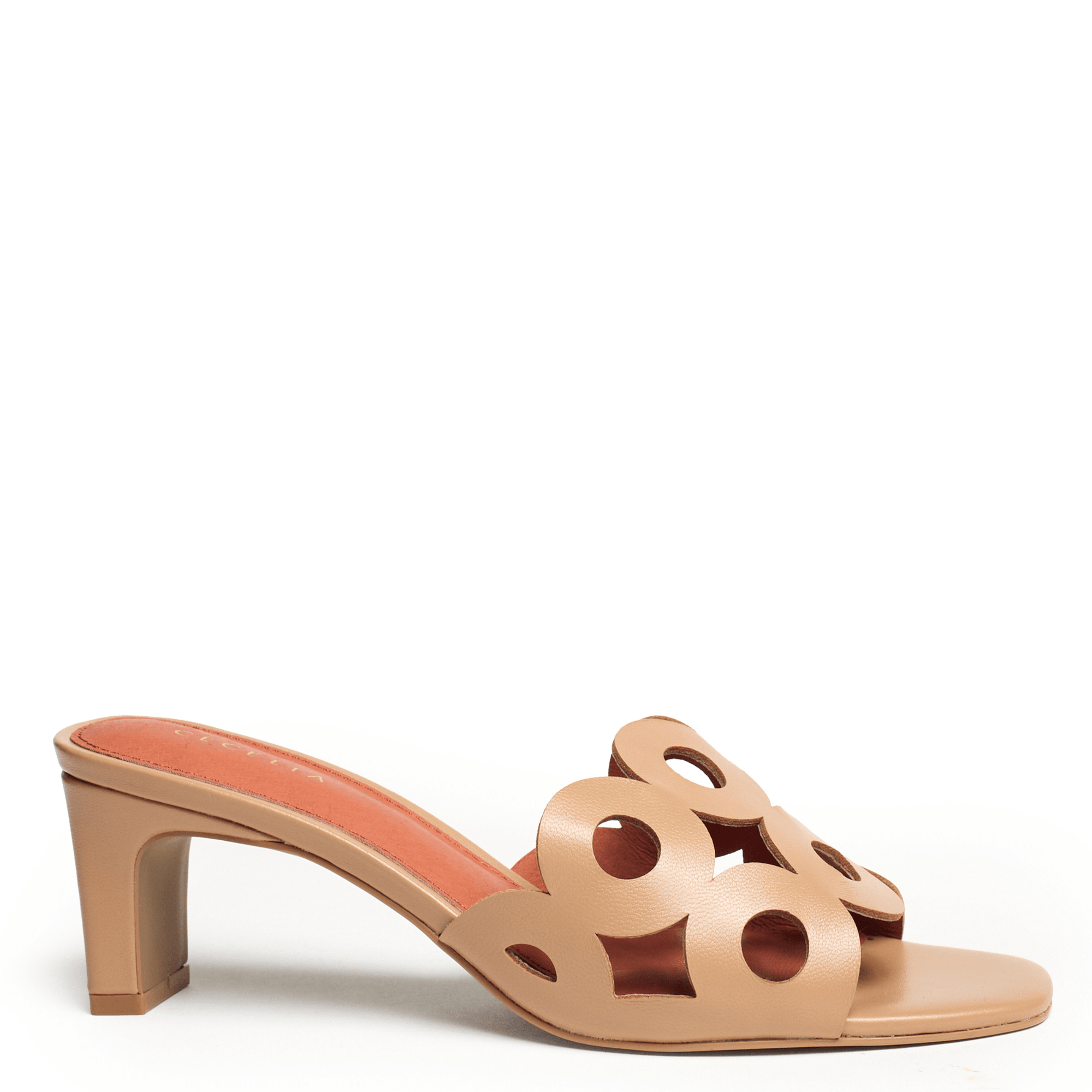 Beige sandal with open toe slide Cecelia New York