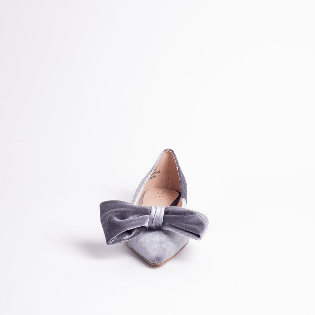 Loft bow best sale slip on flats