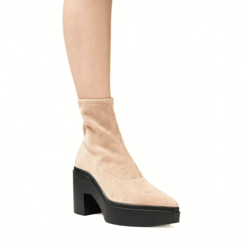 LAWRENCE - HONEY BLACK BOOTIE