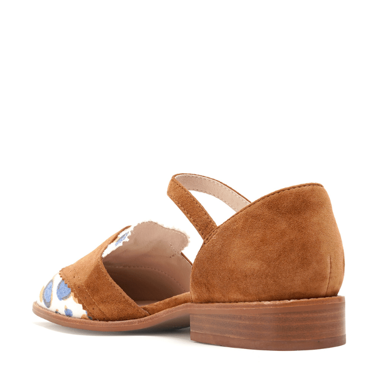 Brown suede loafer flat 2026