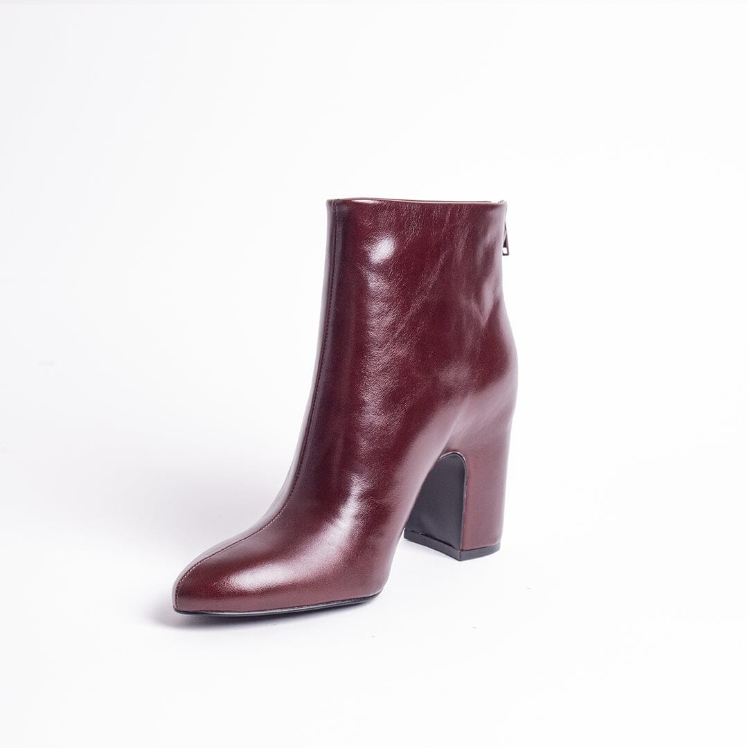 Isabel Marant Gelda Low Heels Ankle Boots In Black Leather | Lyst UK