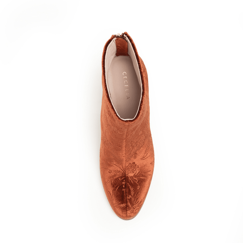 NOELLOW - COGNAC ROSE VELVET BOOTIE